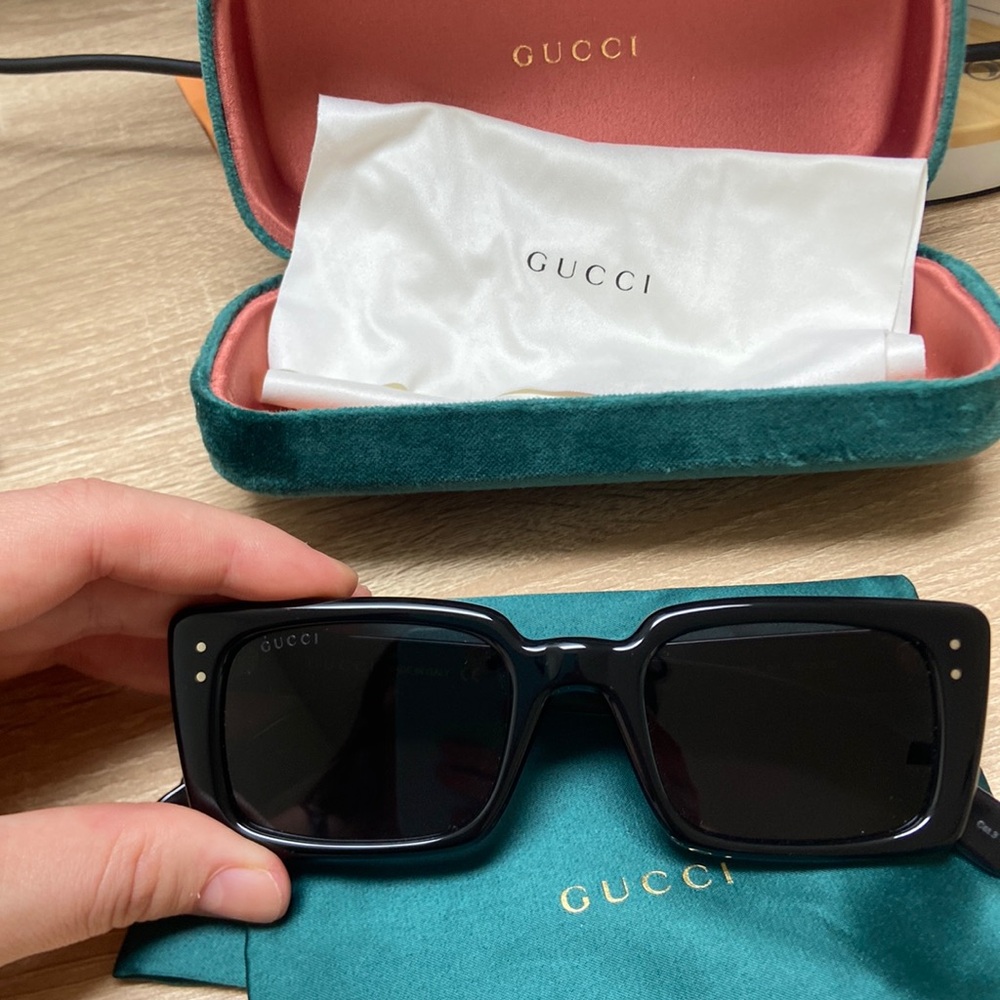 Gucci sunglasses